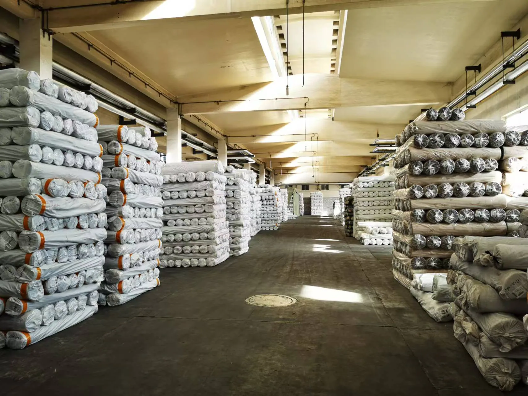 Wuhan Jinteng warehouse and facility workspace, archive view 3