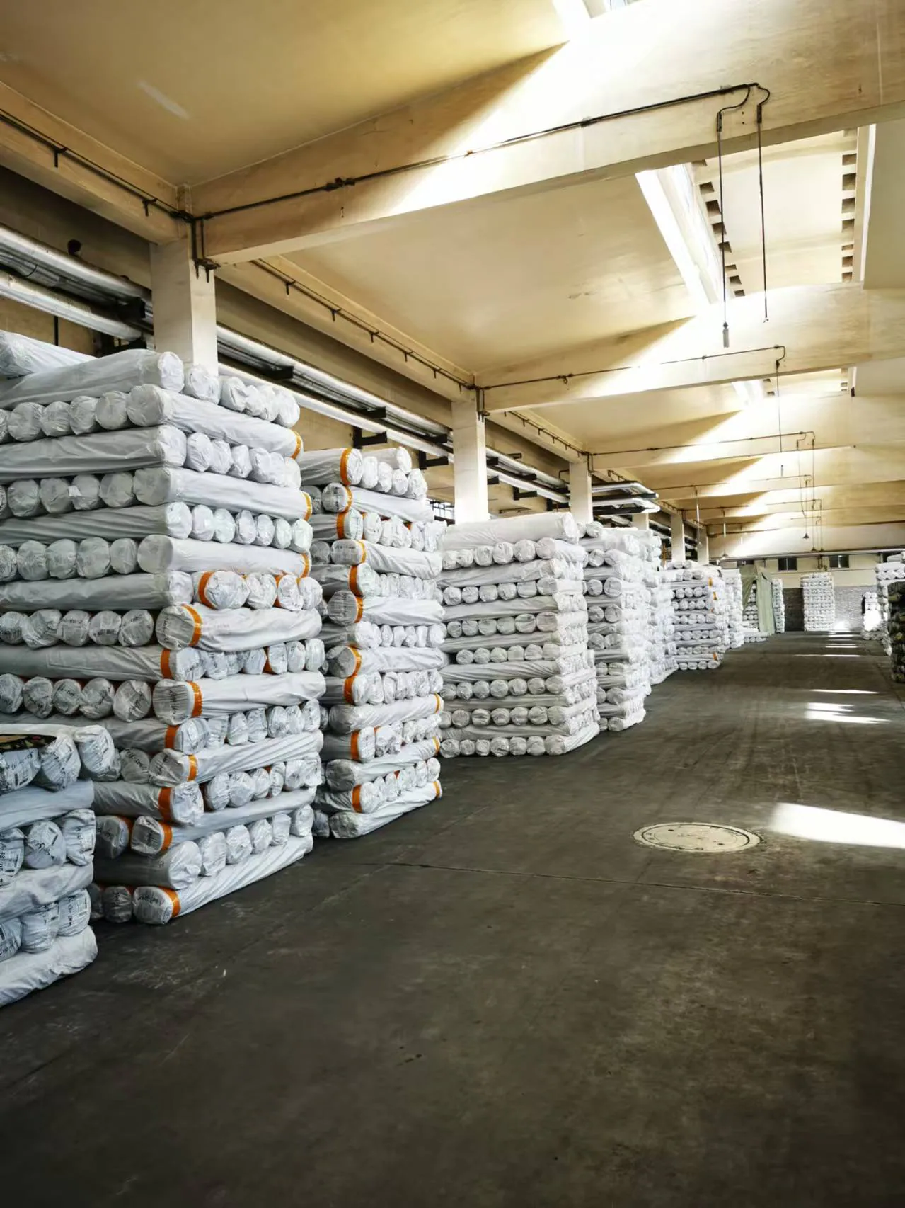 Wuhan Jinteng warehouse and facility workspace, archive view 1