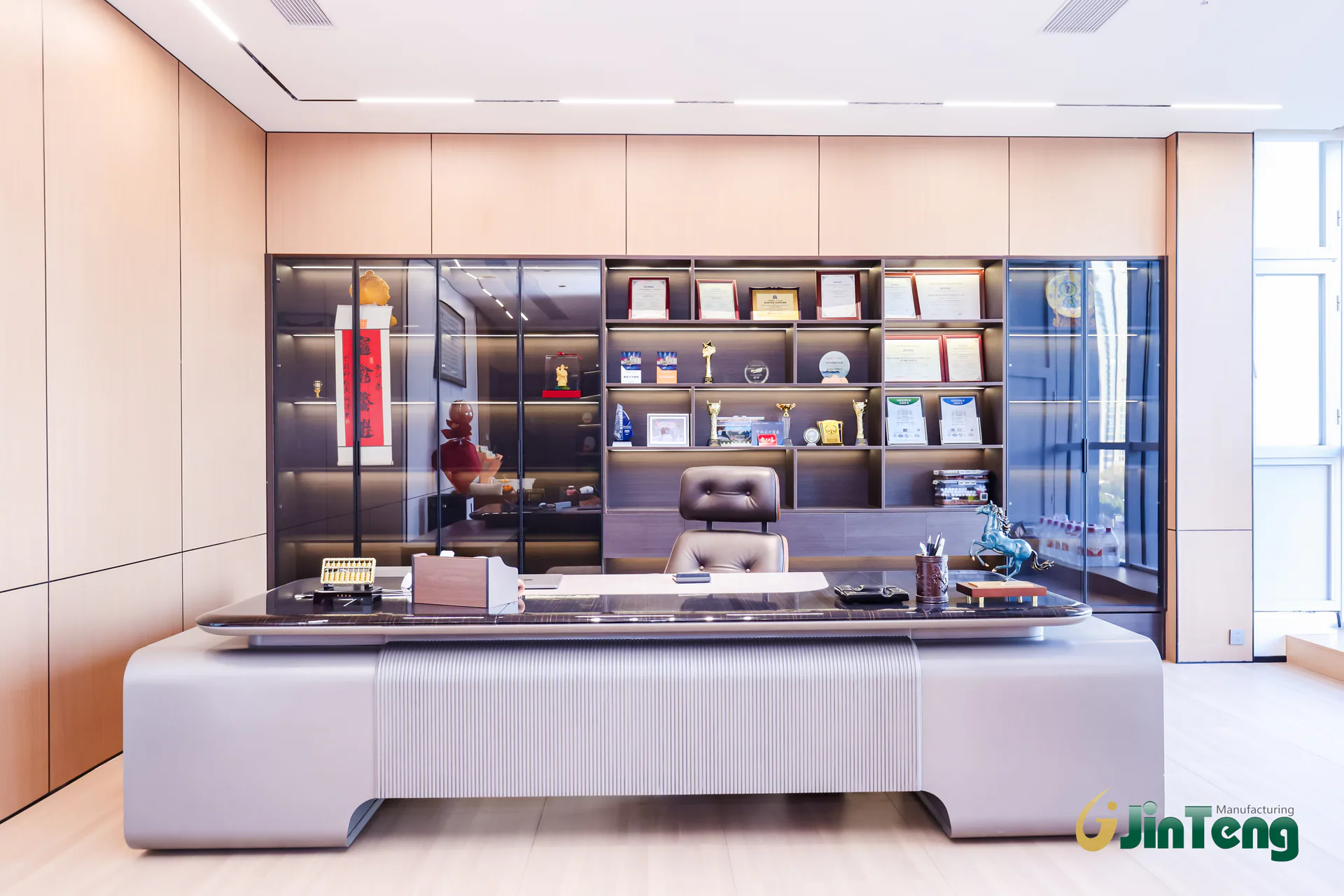 Wuhan Jinteng office, meeting and showroom workspace, archive view 5